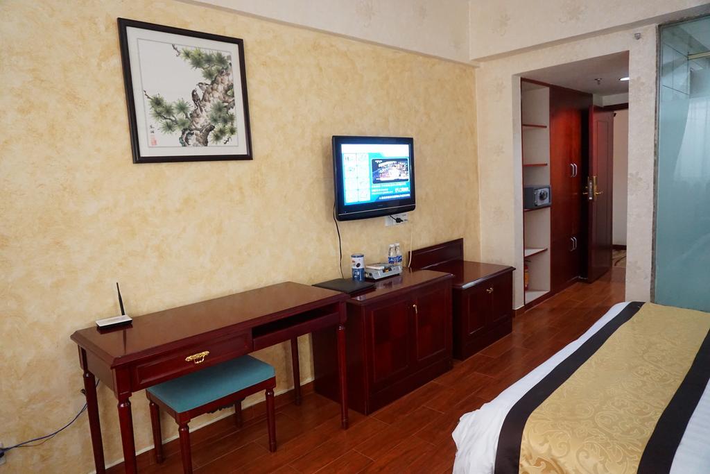 Guangdong Oversea Chinese Hotel 광저우 객실 사진