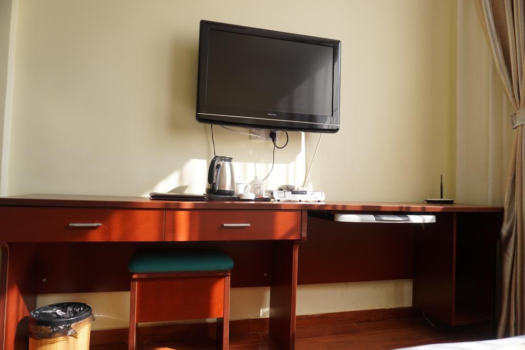 Guangdong Oversea Chinese Hotel 광저우 외부 사진