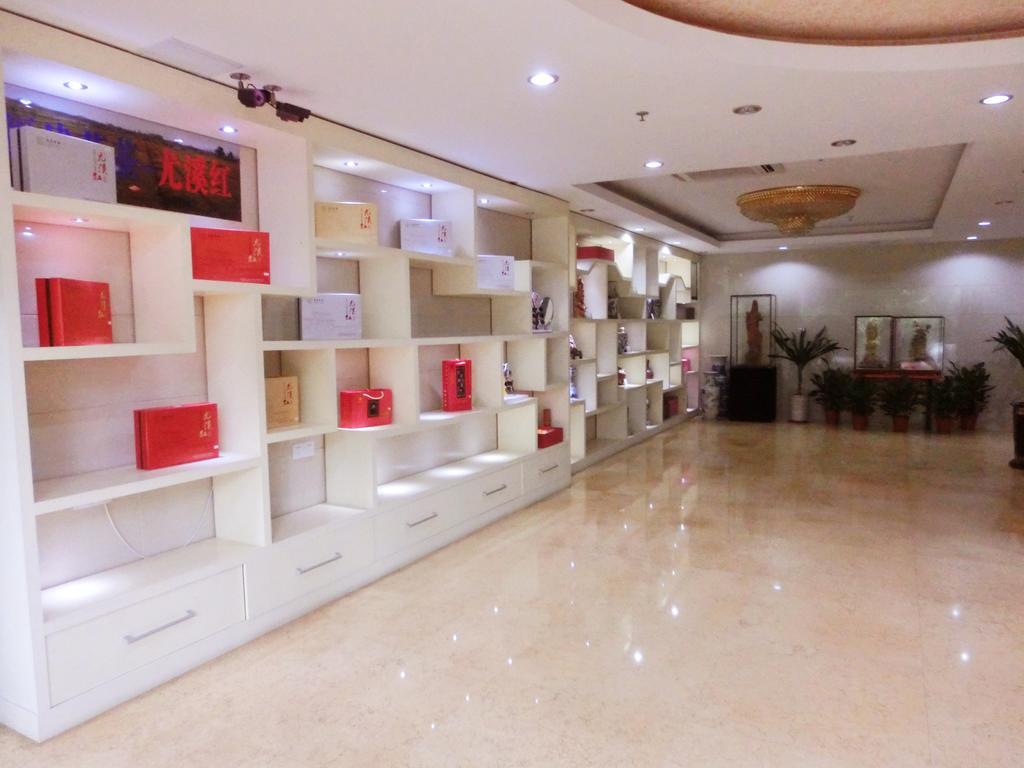 Guangdong Oversea Chinese Hotel 광저우 외부 사진